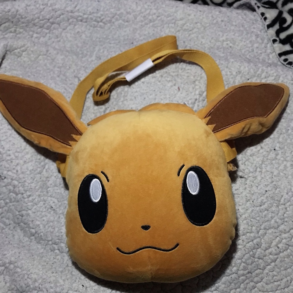 Eevee Pokémon authentic plush zipper shoulder bag NWT japan exclusive